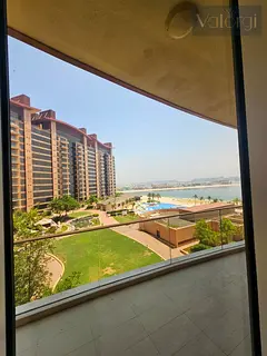 Sea &amp; Courtyard Views | Amber Tiara | Large Layout