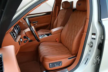 2016 Bentley FLYING SPUR photo 9