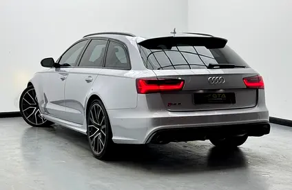 صورة 4 لـ 2017 AUDI RS6