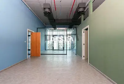 Vacant | Semi Fitted | Spacious Layout