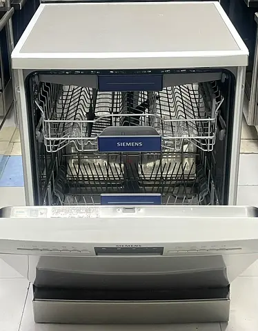 Siemens dishwasher — good working condition
