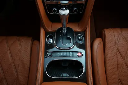 صورة مصغرة 16 لـ 2016 Bentley FLYING SPUR