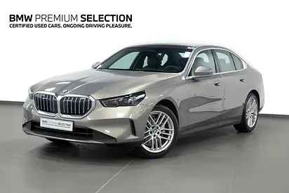 BMW 520i Excellence (REF NO# 167513)