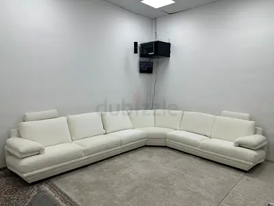 Excellent condition Natuzzi brand corner sofa