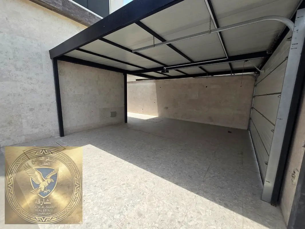 Luxury first-tenant villa Al Jazzat 4 master BR dressing maid laundry 2 kitchens.