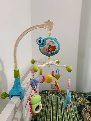 Crib mobile for babies