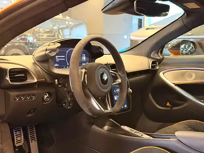 صورة مصغرة 13 لـ 2023 Mclaren ARTURA