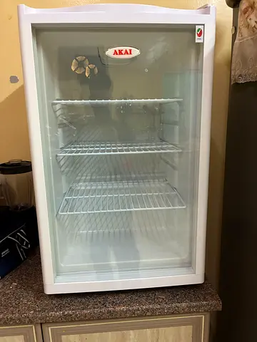Used AKAI single-door display fridge good condition use 3 days only still 11 months warranty