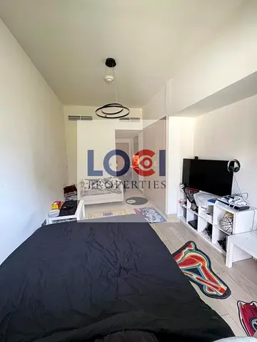 READY TO MOVE | LUXURY LIVING | WELL MAINTAINED