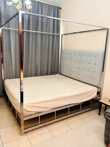 Home Centre Abner King Poster Bed - 180x200 cm