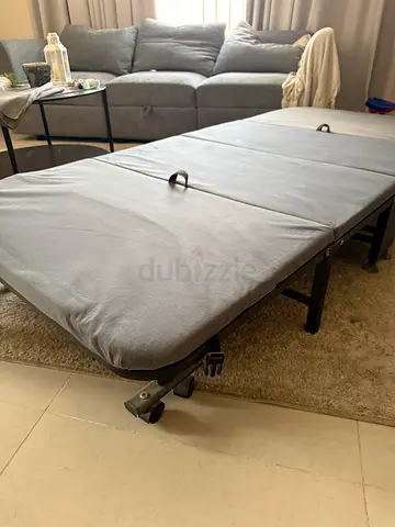 Portable Folding Guest Bed with Wheels