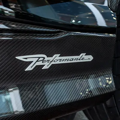 صورة مصغرة 18 لـ 2024 Lamborghini URUS