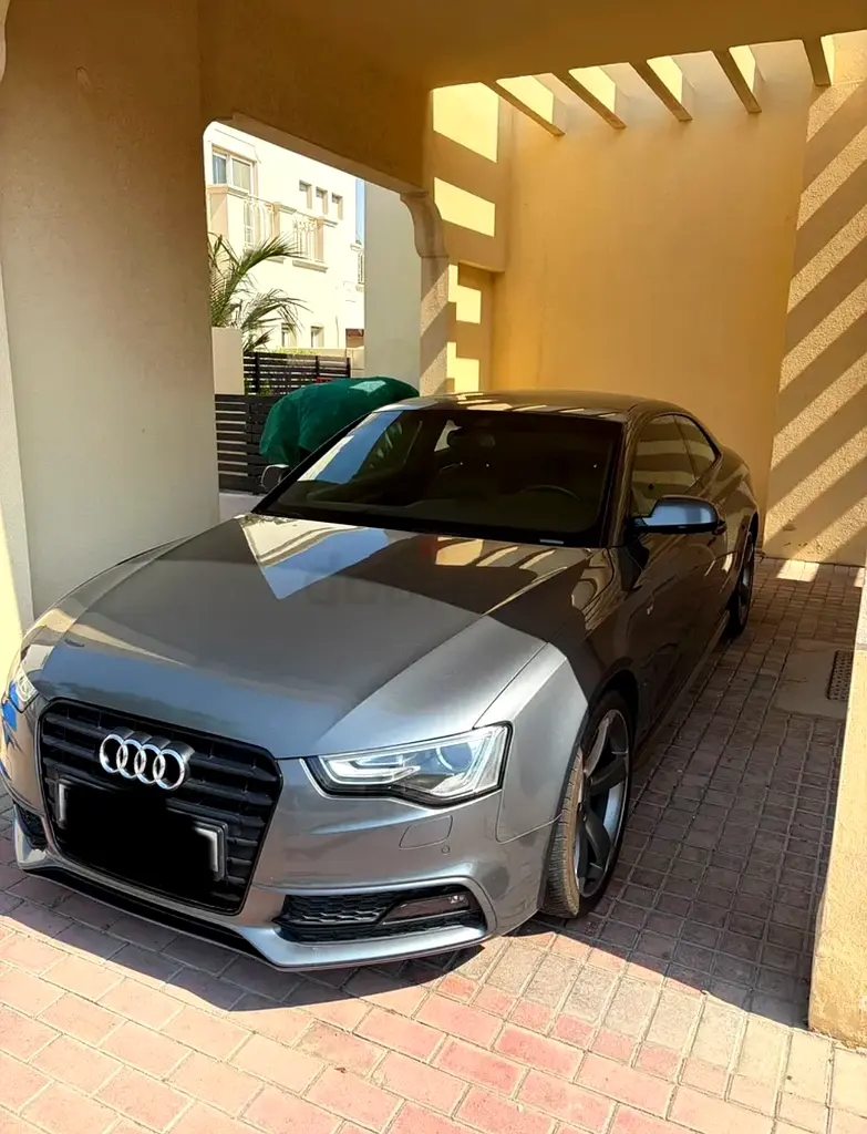 Audi A5 2014 — photo 1 of 10