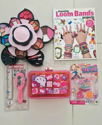 FREE | Girls items | Check the location first