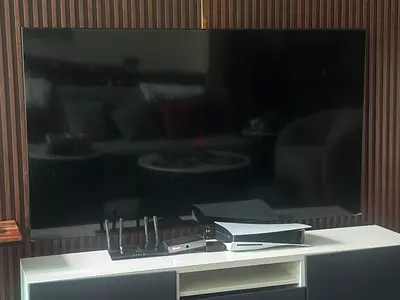 75 inch Smart LED TV Samsung un good condition