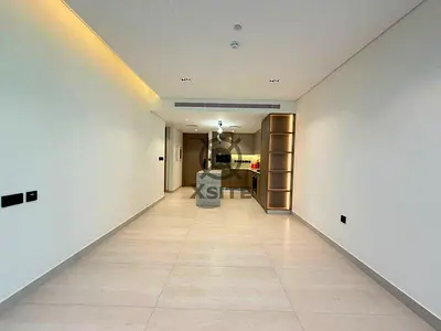 Modern 1BR with Pool|Automated Smart Living|Vacant