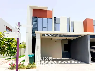 Corner Unit | Close to Pool | Ready to Move