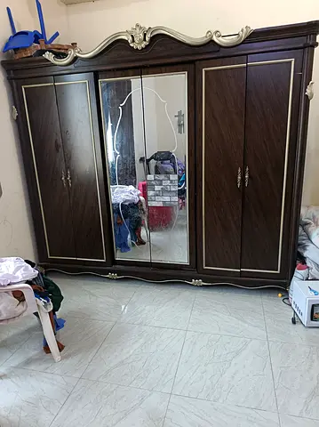 Large Wooden Wardrobe with Mirror - Classic Design