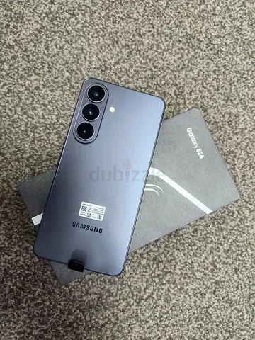 Samsung s26 256gb black brand new