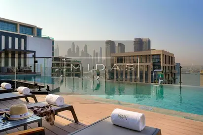 Spacious I Prime Location I City View