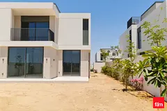 Stunning Standalone Villa| Golf Course View