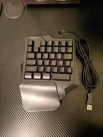 One handed keyboard (BloodCat G92)
