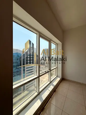 Your New Home Awaits – 2 Bedrooms, Living Room, 2 Bathrooms, Free Parking & AC