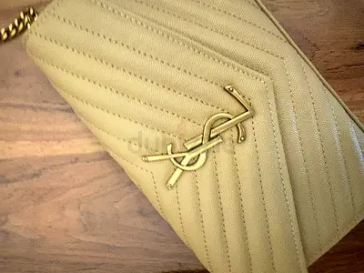 Quilted Leather Chain Shoulder Bag - Beige