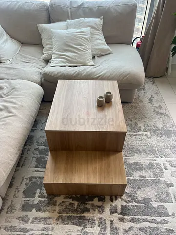 Modern light wood nesting coffee tables - good condition from ikea