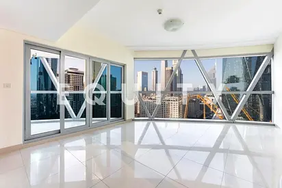 Vacant Now | Gate Avenue Access | Spacious