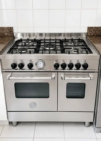 Bertazoni Double Oven 5 burner Gas Cooker Stove with Electric Oven 90x60cm