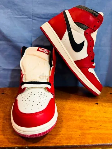 Jordan 1 Lost and Found Brand New Size 8.5 US
