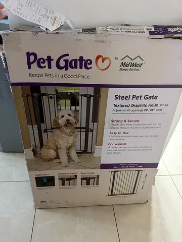 Pet Gate by Pet Gate (Steel) - New in Box (packaging damaged) but item brand new URGENT SALE