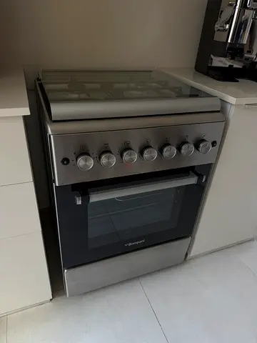 Bompani, Stainless Steel Freestanding Gas Cooker with Oven - Good Condition