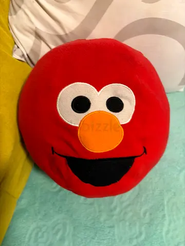 Round Elmo plush cushion / soft toy