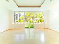 Unfurnished | Private Garden | Private Beach