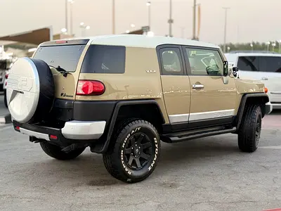 2014 Toyota FJ CRUISER — фото 5