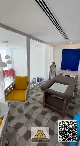 Spacious area | Prime location | Air conditioning | View