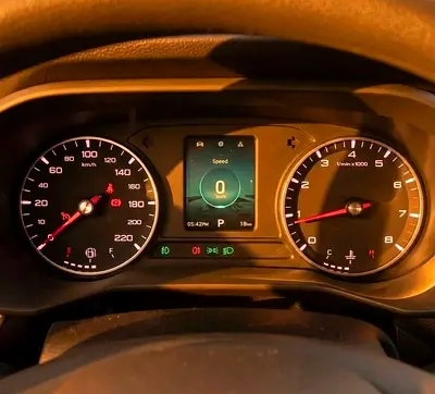 MG MG5 Standard, миниатюра 12