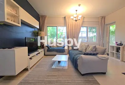 Fully Furnished | Single Row | Close to Park