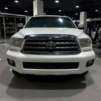 2012 Toyota SEQUOIA — фото 8