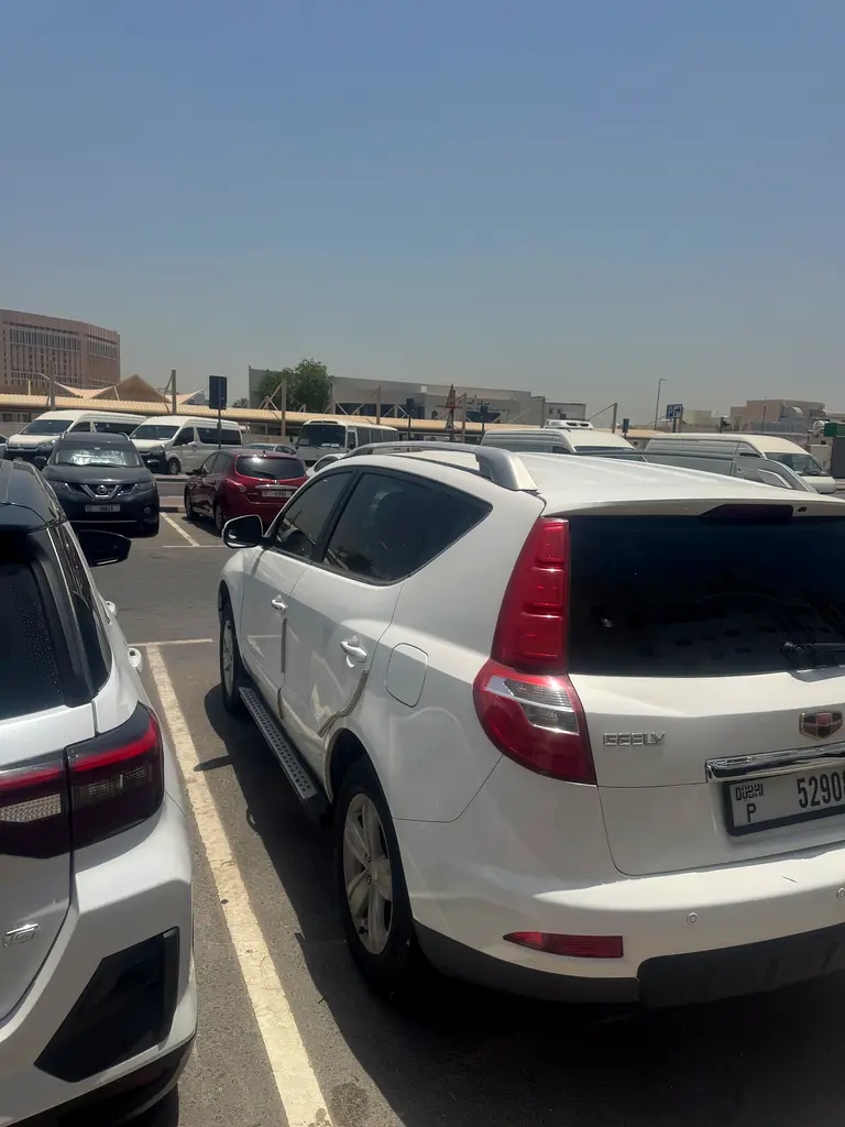 Geely Emgrand X7 Sport 2015 — photo 1 of 4