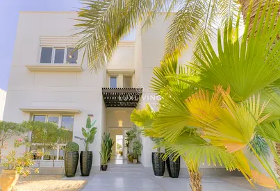 Upgraded | Great Location | Stunning Lake View