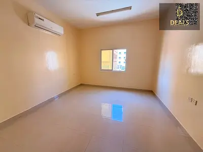 استديو واسع بمطبخ منفصل للإيجار في مدينة الإمارات | قريب من شارع محمد بن زايد | 20,000 درهم