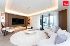 Luxury Upgraded Near Mall Burj View 2 Parkings