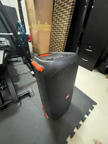 JBL Portable Bluetooth Party Box 110 Speaker - Good Condition