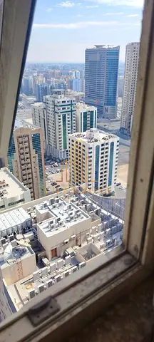 استوديو مع موقف خاص للبيع في النهدة قلب النهدة بسعر ممتاز تملك عرب