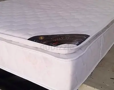 Brend New King size 180x200 spring Top memory foam matress Available