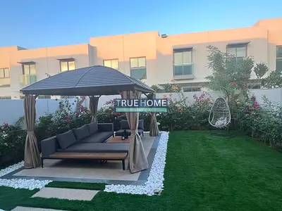 Premium Townhouse | Spacious | Freehold