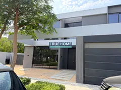 Independent Villa | 5br forest | Freehold